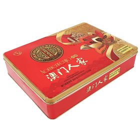AO MEN REN JIA Egg Yolk Lotus Paste Mooncake